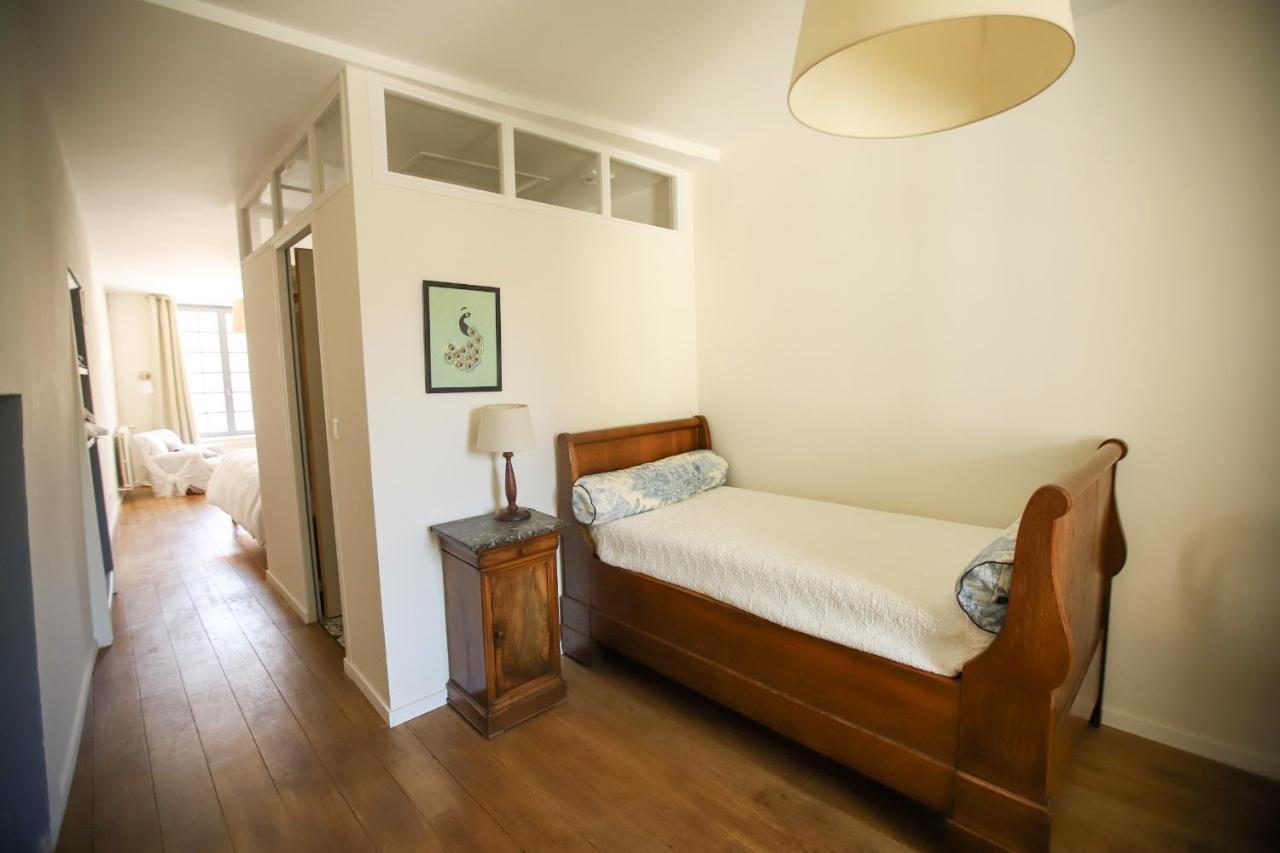 La Basse Cour Hotel Tanlay ภายนอก รูปภาพ